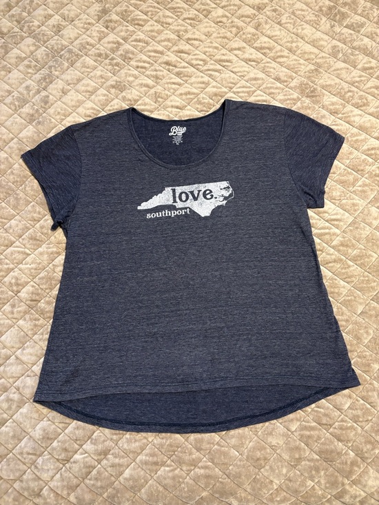 Blue 84 Tops - Blue 84 Navy 'Love Southport' Short Sleeve Tee
